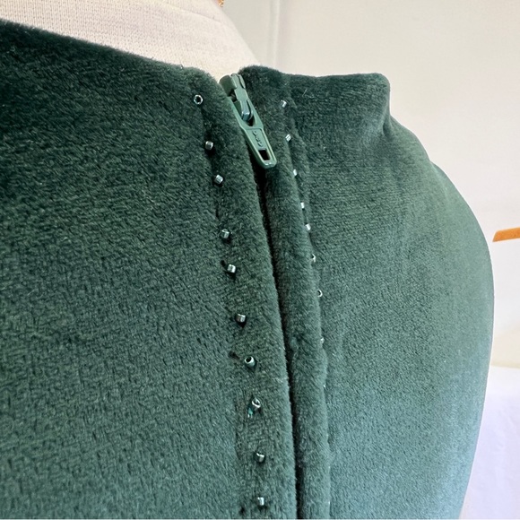 Vintage Style Handmade Green Velvet Bell Sleeve Mini Dress - Picture 15 of 16